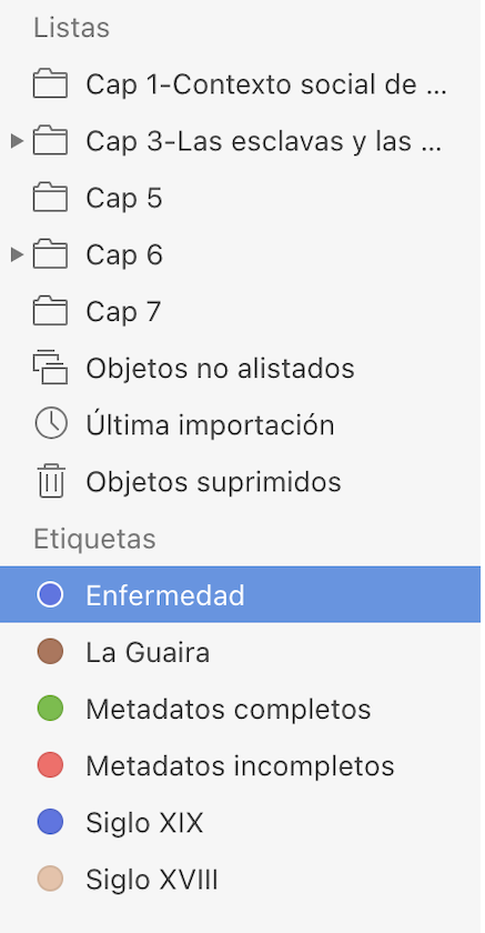Sección de la interfaz de Tropy mostrando la barra de listas y barra de etiquetas de varios nombres y colores